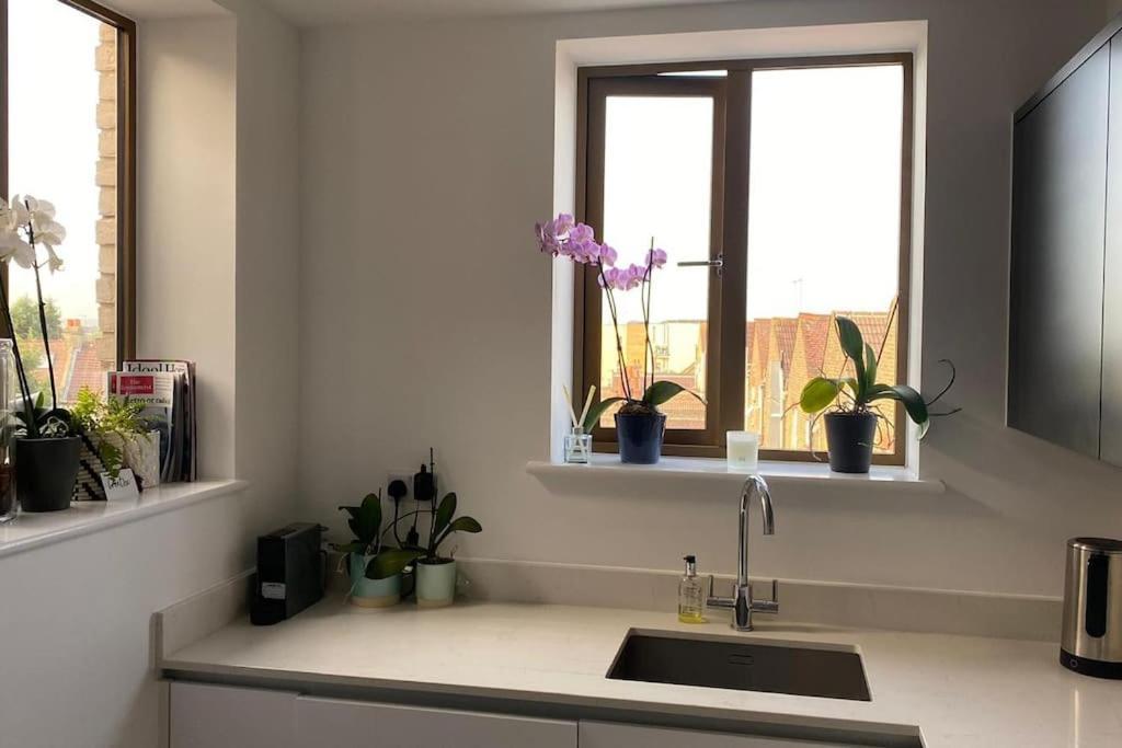 London Luxe: Stylish Studio Londres Exterior foto